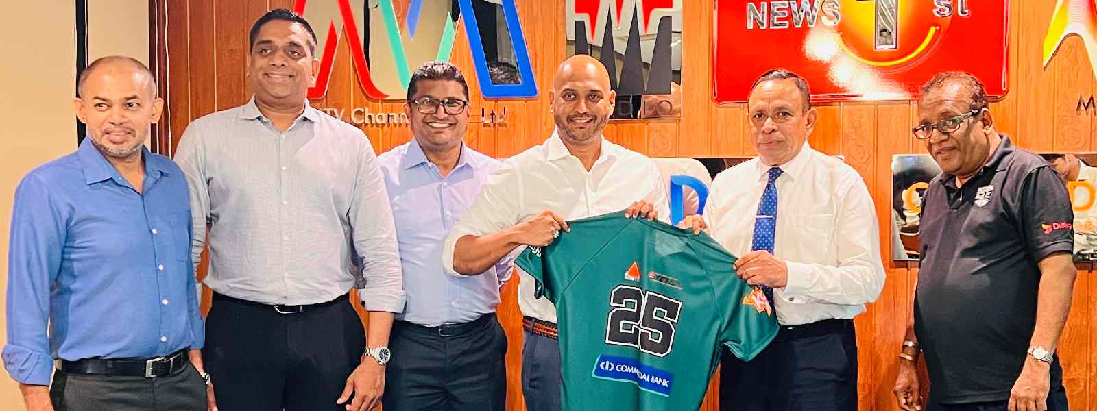 රග්බි ලෝලීන්ට සිරසෙන් සුපිරි වැඩක්...
